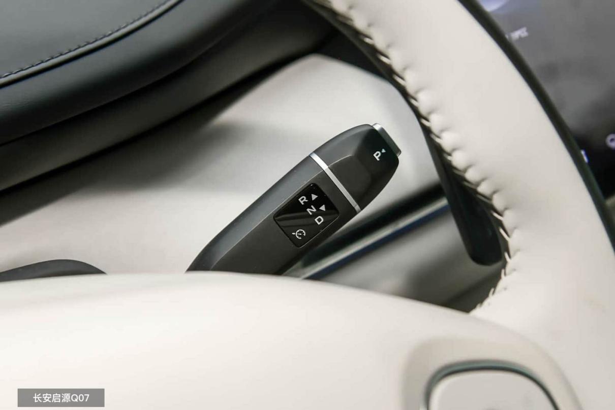 比亚迪宋L DM-i对比长安启源Q07，谁是更优选？