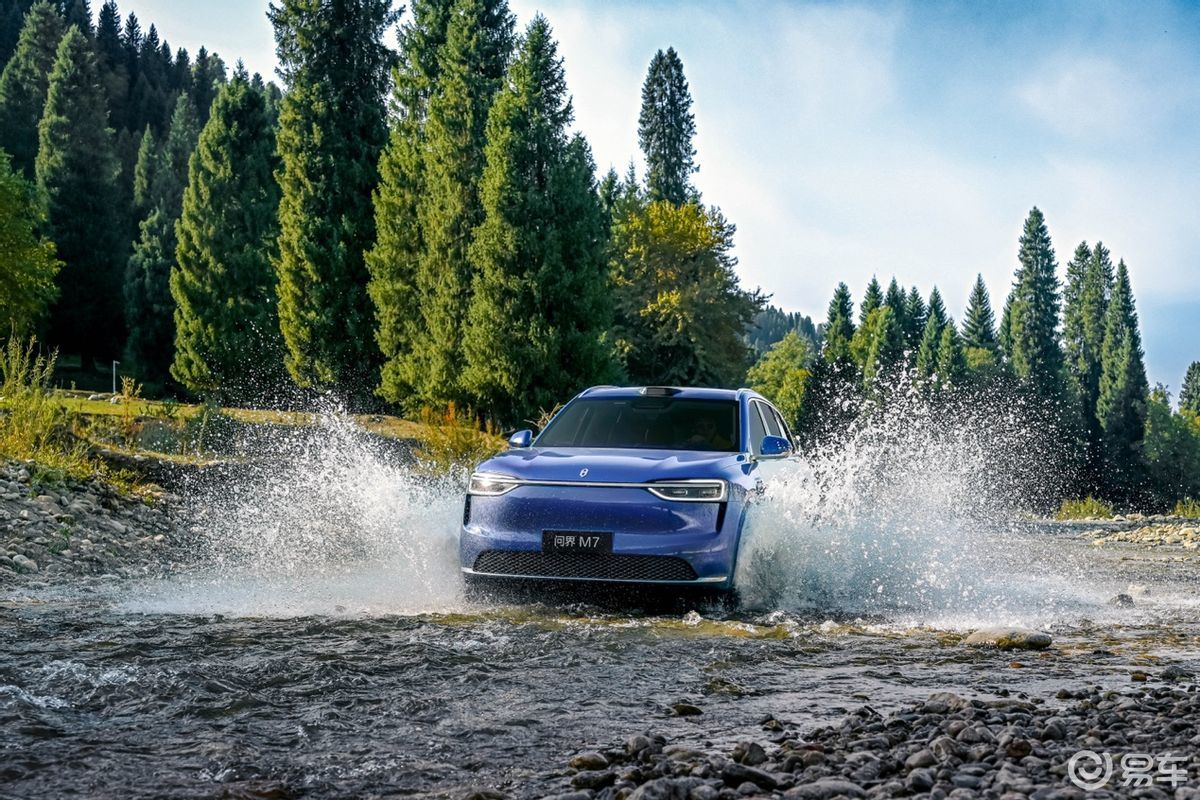 1小时大定突3万台！全新问界M7，30万级国民SUV优选