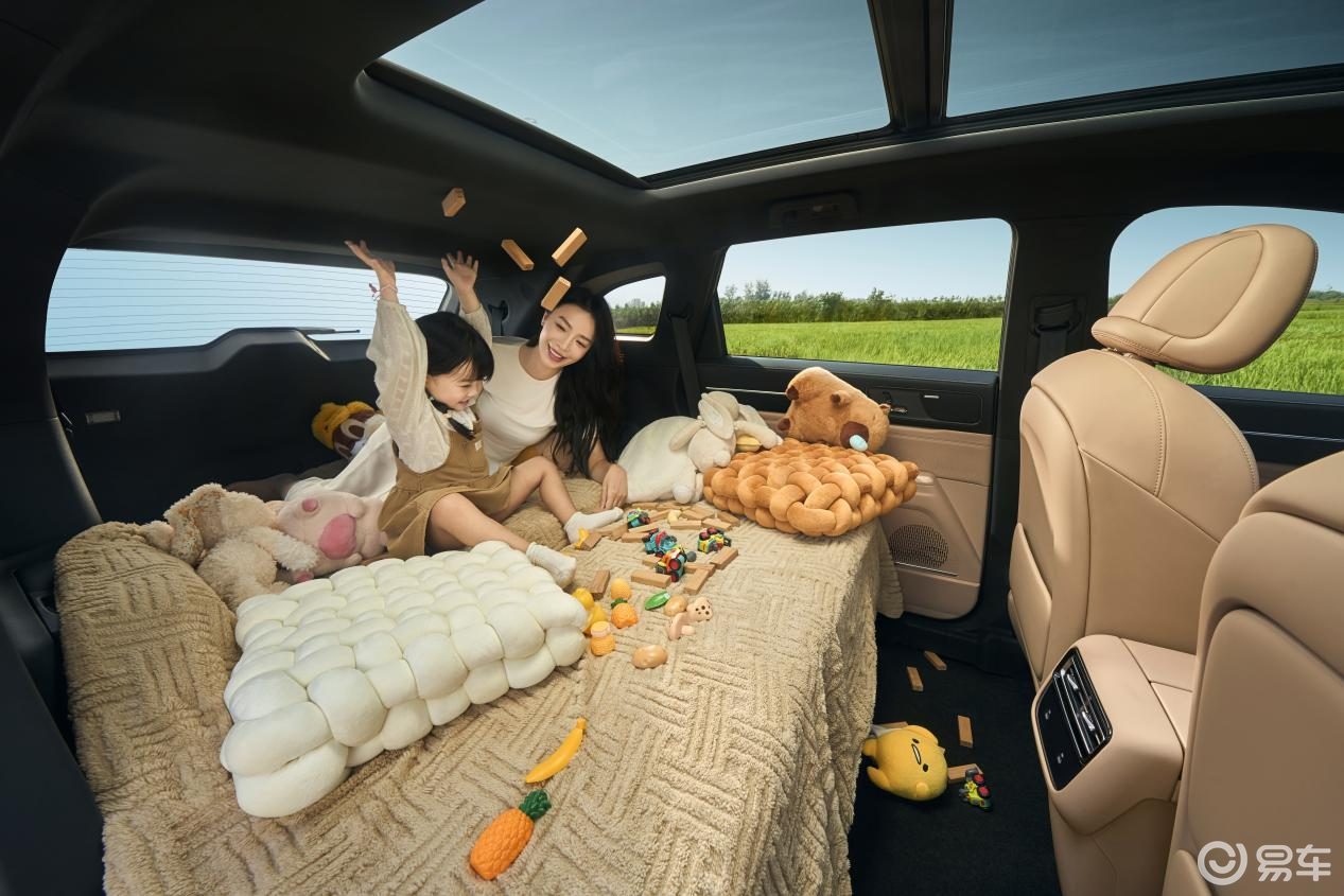 王耀庆现身，“霸总座驾”捷途X70L正式上市9.99万元