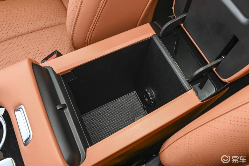 10万级SUV选全能还是品牌？全新博越、锋兰达怎么选