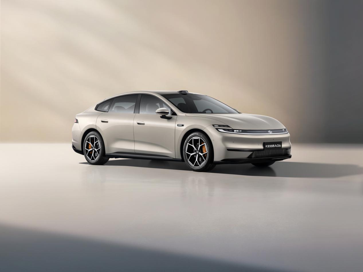 先享预售价11.99万元起，启源A06带来顶级好车的诚意