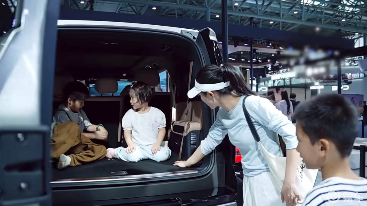 人气火爆！方程豹钛7与钛3加推版双车合肥国际车展同步上市