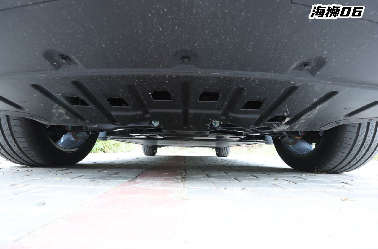 搭载华为智驾的全新深蓝S07和海狮06，谁更全面？