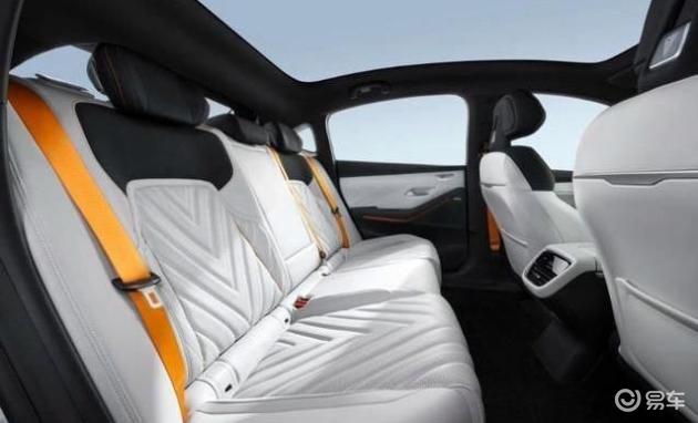 9万购1200km续航轿跑，优于比亚迪秦L