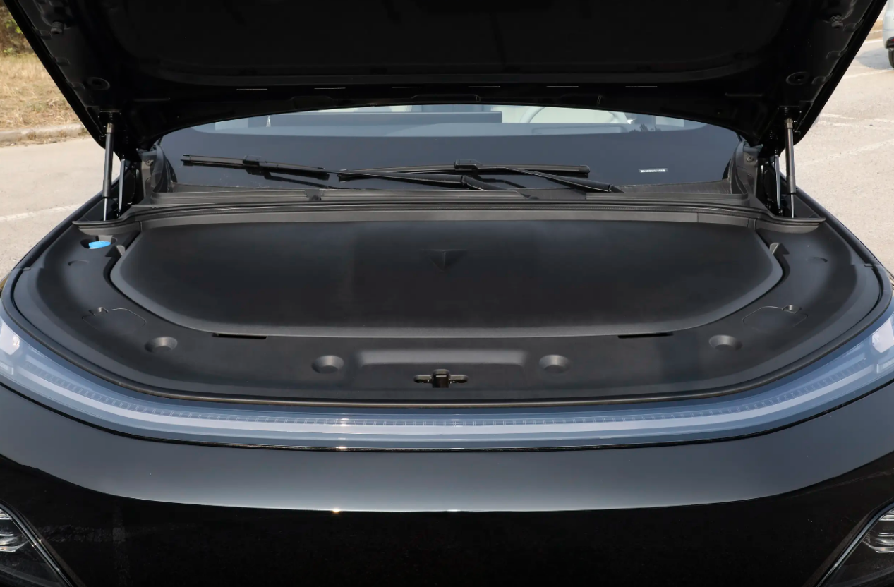 风云T11对比深蓝S09，谁才是家用优选？