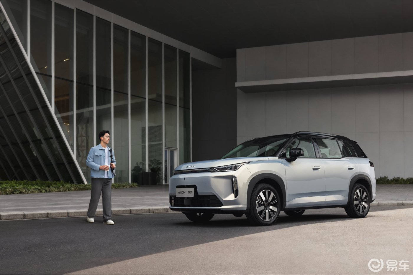 10.48万起！埃安i60上市，国民增程SUV无焦虑之选