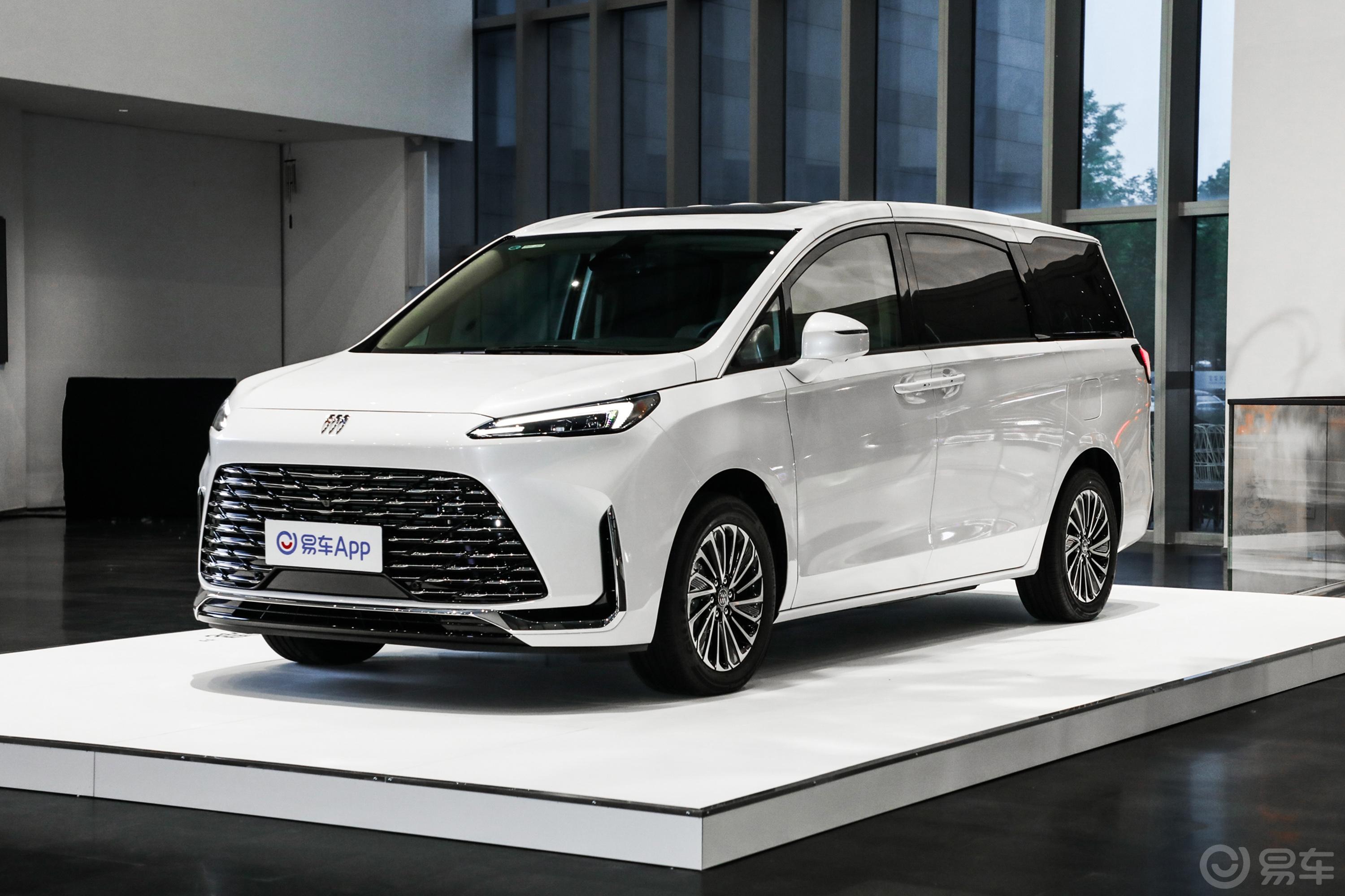 冠军视野的较量 传祺向往M8宗师VS别克GL8PHEV