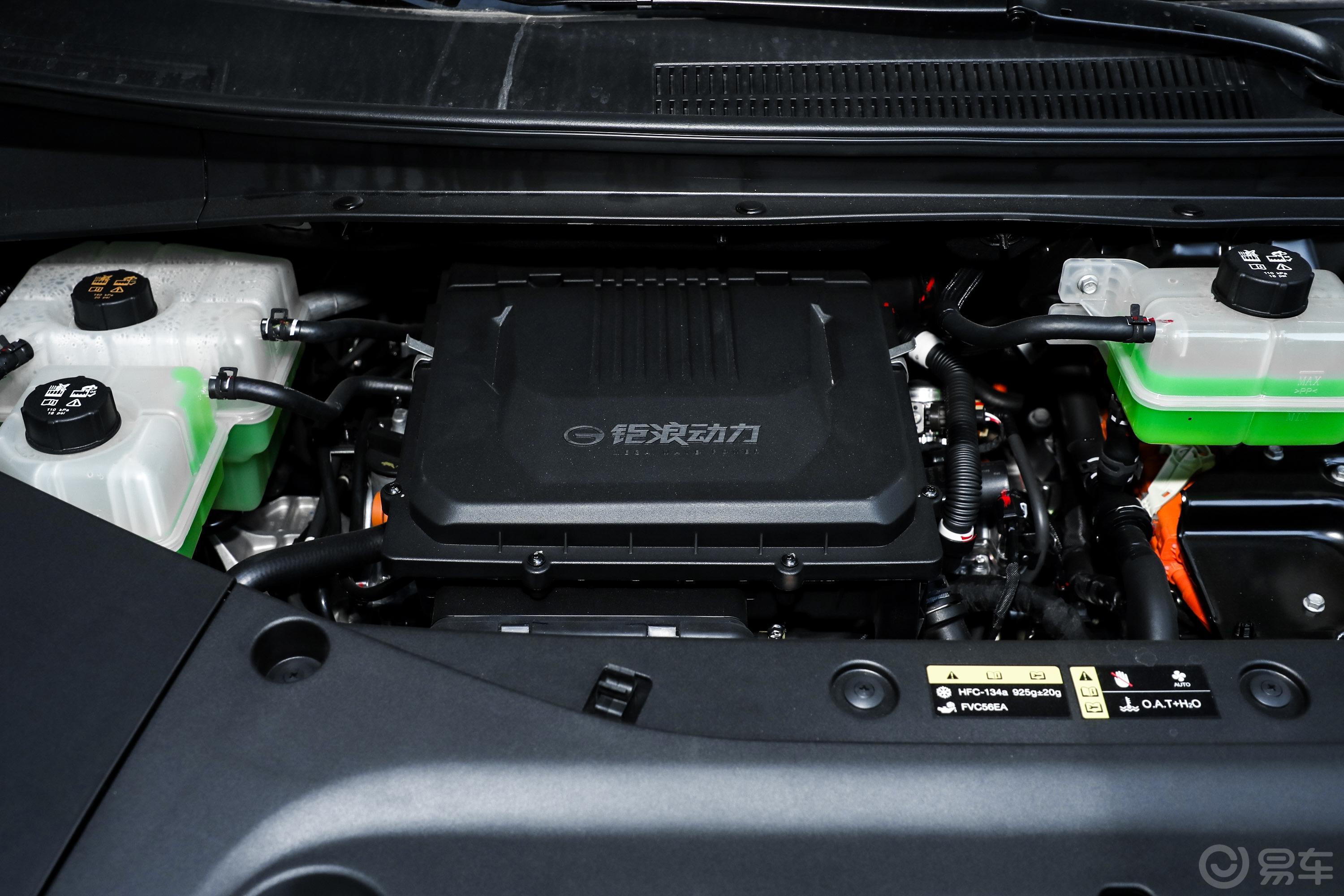 冠军视野的较量 传祺向往M8宗师VS别克GL8PHEV