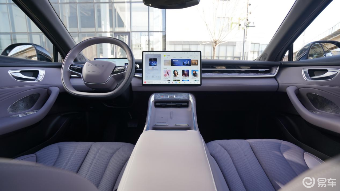 荣威M7 DMH 对比银河 A7，空间体感才是真刚需